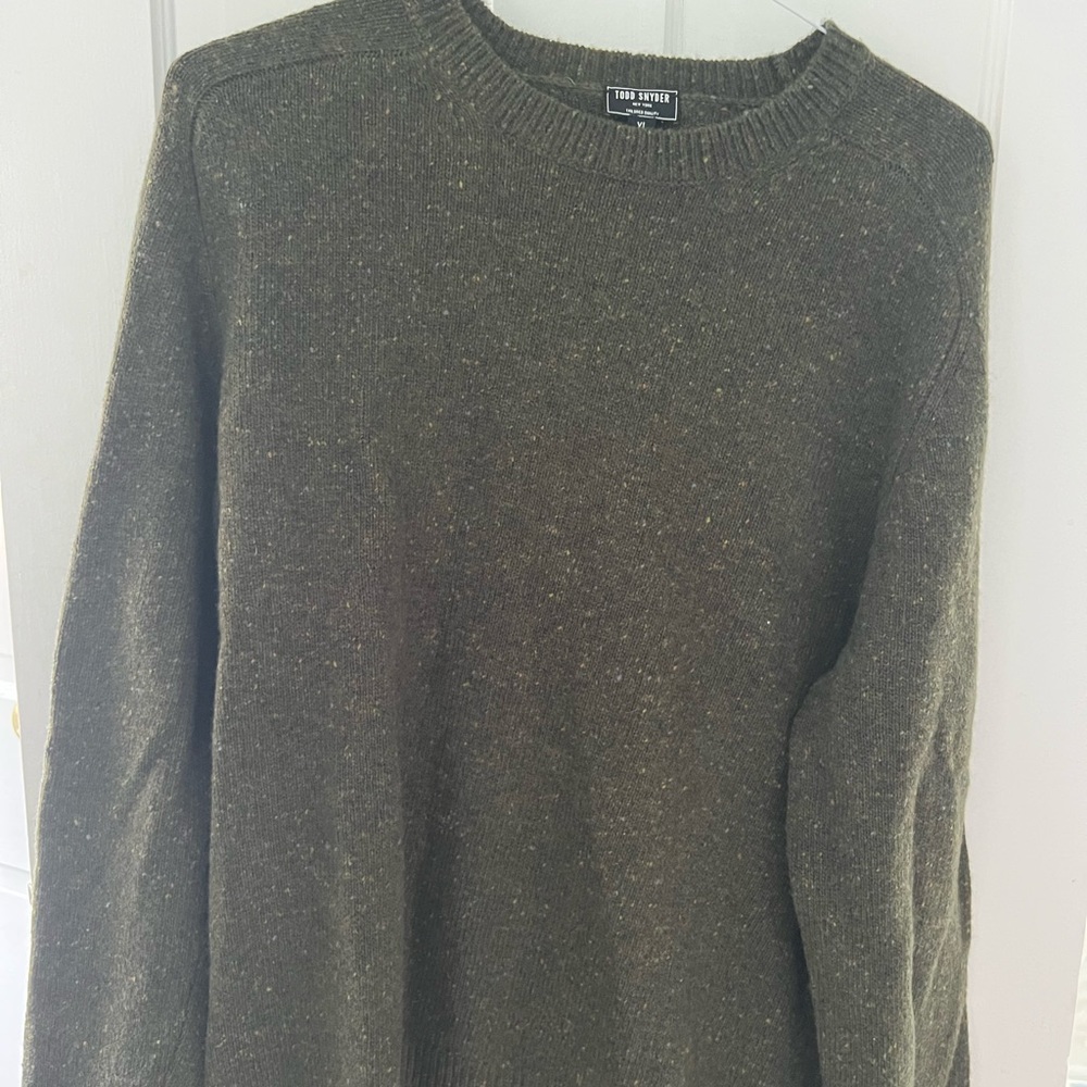 Todd Snyder XL olive green speckled sweater